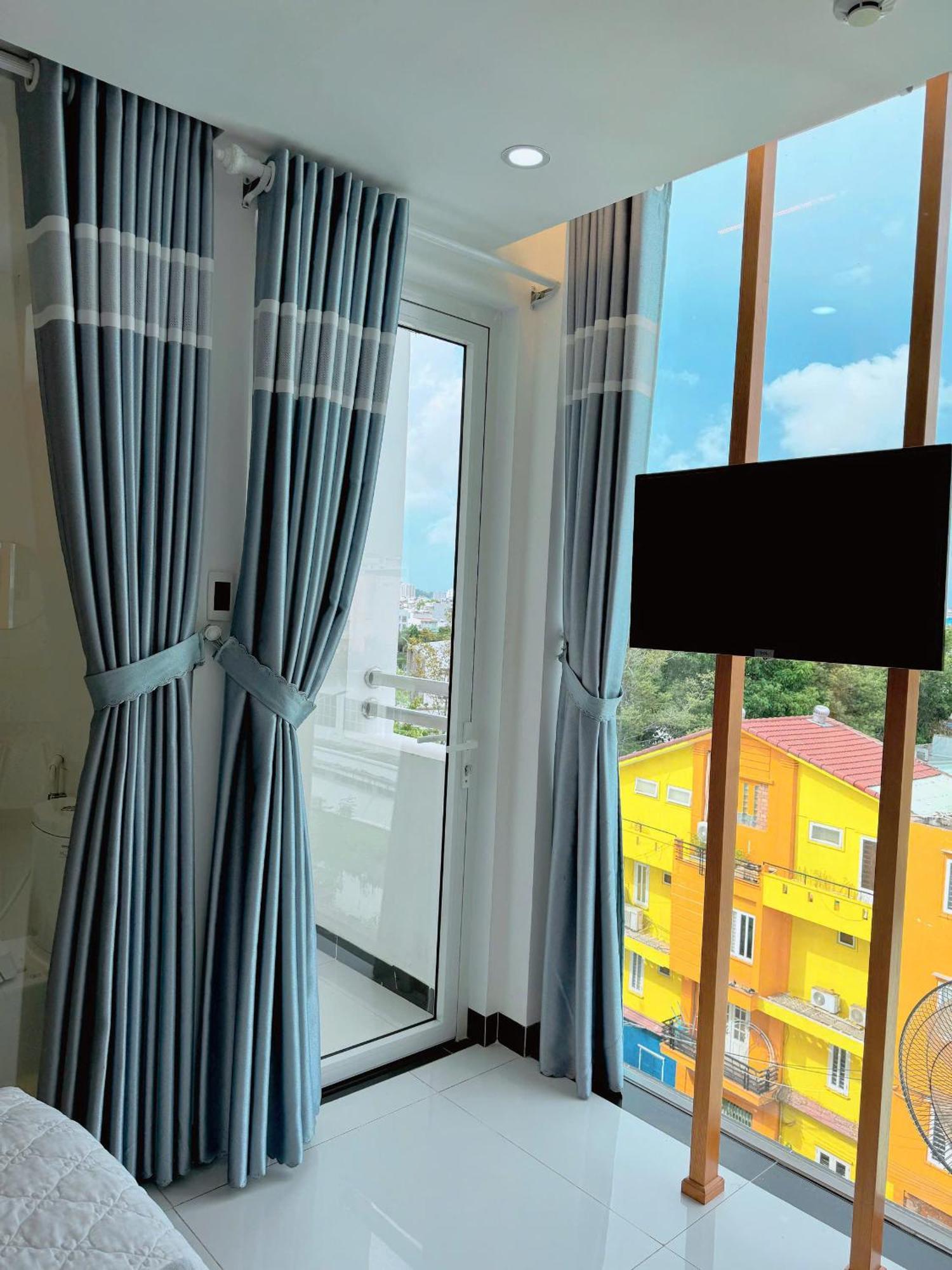 Cen Hotel Vung Tau Exterior photo